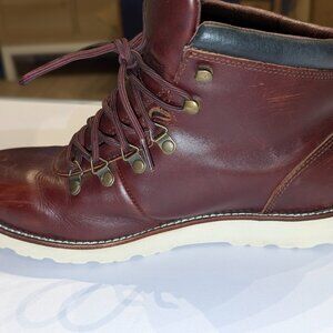 UGG Men's Burgundy Leather Lace-Up Boots
